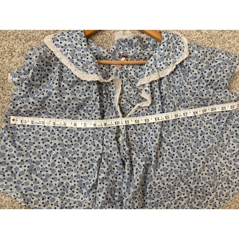 Free People Prairie Cottage Peter Pan Collar Blue Floral Lace Button Down Top S
